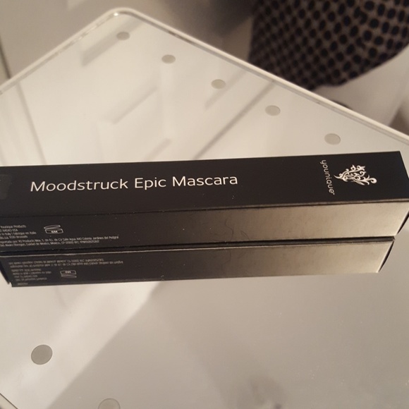 Younique Other - 1 younique epic mascara